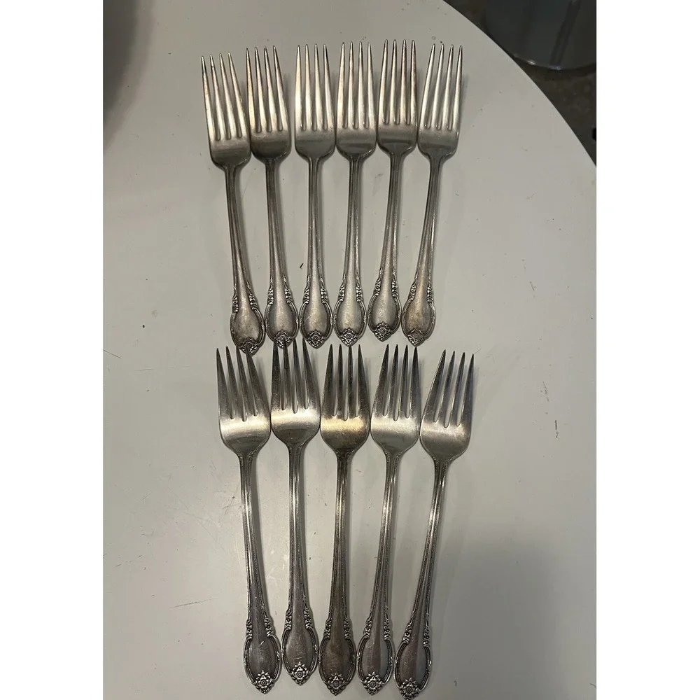 1847 Rogers Bros IS Remembrance‎ Silverplate Silverware Forks Lot 11 Vintage